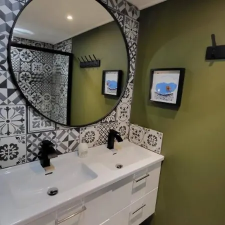Proche De La Apartment *